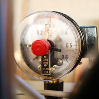Testeur de pénétration d'eau automatique multi-stations haute précision pour membranes d'étanchéité en bitume