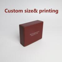 Caja de Envío de Lujo en Kraft Ecológico Color Granate, Fabricada con Materiales Reciclados, para Joyería y Regalos