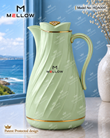 Carafe isotherme romantique OEM 1,0 L rose pêche tourbillonnant avec couvercle en cristal et poignée fine en verre PP