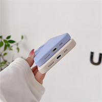 Étui de téléphone magnétique antichoc en TPU liquide pour 15/14/13/12/11 Pro Max/Mini/XR/XS/15 Plus avec design en relief