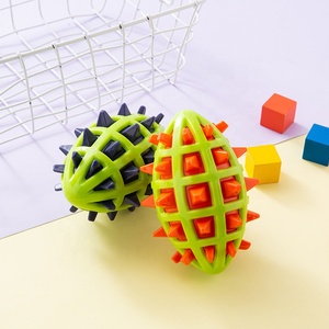 Jouets pour chiens en caoutchouc naturel de haute qualité, écologiques, en TPR, à <span class=keywords><strong>deux</strong></span> couleurs, pour le rugby, avec sonnette, pour la vente en gros - Product Image 5