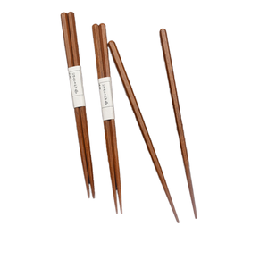 Nouvelles baguettes élégantes de style japonais en bois massif, découpées à la main, imitation écaille de tortue, sans laque - Product Image 1