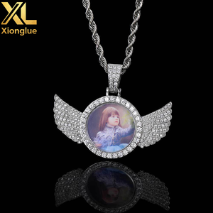 Collar con Proyección de Foto Personalizada, Colgante de Ala con Circonitas Brillantes, Joyería Conmemorativa, Regalo Personalizado - Product Image 4