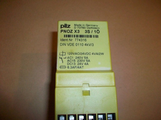 Safety Relay PNOZX3 3S