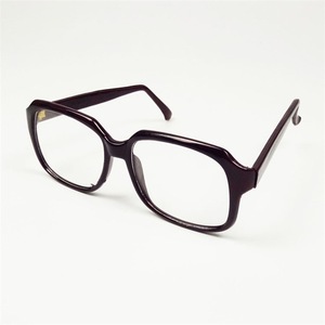Gafas protectoras transparentes con lentes grises y negras, montura marrón café de 1,5 mm de grosor para protección contra la radiación de luz - Product Image 1