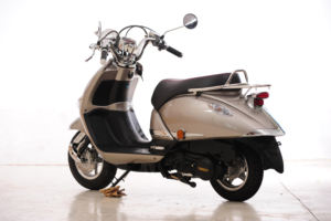 <span class=keywords><strong>Scooter</strong></span> rétro classique <span class=keywords><strong>50CC</strong></span> à essence, prix d'usine - Product Image 3