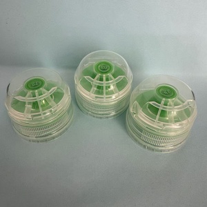 Tapa Abatible de 28mm y 38mm para Botellas de Agua Deportiva, Color Verde, Precio Directo de Fábrica - Product Image 4