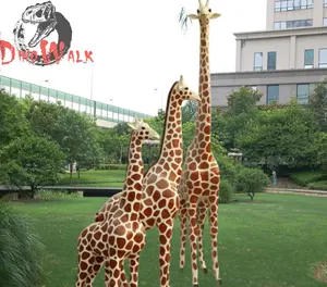 Vergnügung spark lebensgroße Tier giraffe Skulptur Stuten