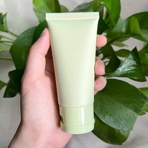 Crema Desmaquillante Herbal, Limpiador Facial Suave para Piel Sensible, Fórmula Natural, Diseño de Tubo Verde - Product Image 2