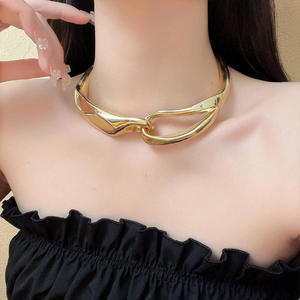 HR Punk Style Abstract Luxury Unisex <b>Collar</b> Necklace <b>Metal</b> Clasp Geometric Chain Hollow Asymmetrical Design Chunky Gold Plated - Product Image 3