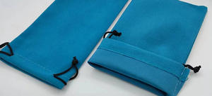 Étui à lunettes en microfibre douce avec logo personnalisé, sac de rangement pour lunettes avec cordon de serrage, étui de nettoyage des lentilles multicolores pour les voyages - Product Image 6