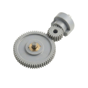 Ensemble d'engrenages de transmission en plastique de qualité garantie, moulage par injection plastique, engrenages droits en plastique gris - Product Image 1