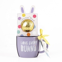 Bester Geschenk Neuheit Ostern Lebensmittel Geschenk Benutzer definierte süße Hase Keramik becher & Praline Ei Set Oster geschenk für Urlaub Promotion