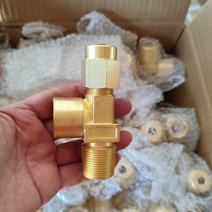 HQ QF-2D/7B Industrial Cylinder <b>Valve</b> Source Manufacturer G5/8 Oxygen <b>Valve</b> for India & Pakistan - Product Image 2