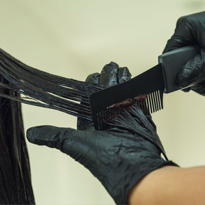 Peigne ultrasonique professionnel Ufv à poignée en plastique résistant à l'eau pour une expérience de salon améliorée, vente en gros - Product Image 6