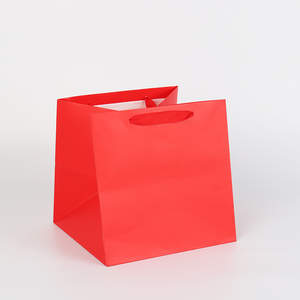 핫 디럭스 레드 크래프트 디럭스 쇼핑백 핸들 의류 선물 가방 로고 무료 일반 쇼핑백 - Product Image 3