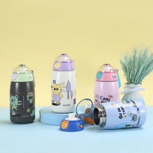 2023 nouveau design tasse d'eau d'isolation pour enfants 316 étudiants à double couche en acier inoxydable vont à l'école tasse d'isolation avec paille - Product Image 1