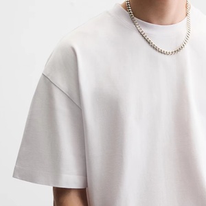 เสื้อยืดสตรีทแวร์สีขาว 230gsm แขนสั้น คอทรงกลม ผ้าฝ้าย 100% ทรงบ็อกซี่ เสื้อยืดเปล่าคุณภาพสูง เนื้อผ้าหนา ทรงโอเวอร์ไซส์ - Product Image 5