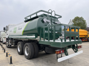Camion-citerne Shacman H3000 6x4 400 CV 20000 litres 20 m³ pour l'arrosage routier et le lavage des rues, 10 roues - Product Image 6