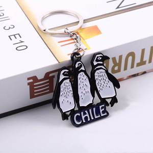 Porte-clés en métal personnalisé avec dessin animé, cadeaux créatifs, pendentifs mignons pour sacs d'école - Product Image 5