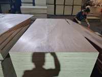 Design moderne 3mm 4mm 5mm Okoumé Triplex Contreplaqué 4x8ft Feuille Acajou Placage pour Meubles