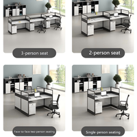 Ensemble de bureaux modernes en open space avec cloisons pour bureaux et écoles