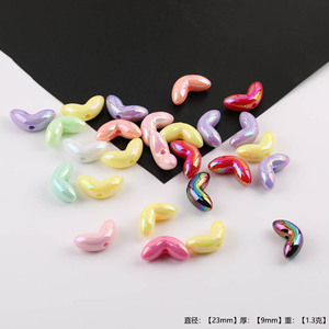 Cuentas sueltas acrílicas en forma de corazón, chapadas en varios colores, para hacer pulseras, materiales para manualidades de joyería DIY 37092 - Product Image 2