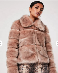 Cappotto Invernale da <span class=keywords><strong>Donna</strong></span> in Lana, Nuovo Stile di Fabbrica, <span class=keywords><strong>Giacca</strong></span> Bomber Corta <span class=keywords><strong>Nera</strong></span> in Ecopelliccia con Motivo a Quadri, Capispalla Effetto Procione - Product Image 4