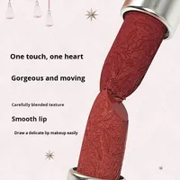 Ensemble cosmétique : Palette de maquillage tout-en-un comprenant des fards à paupières, du blush et un illuminateur, ainsi qu'un eye-liner liquide. Édition limitée pour la Saint-Valentin