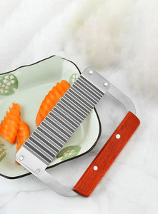 Nouvelle grande trancheuse de pommes de terre en acier inoxydable couteau à vague ondulé frites déchiqueteuse de pommes de terre coupe-légumes multifonctionnel - Product Image 2