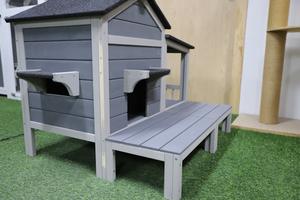 Chilochilo บ้านแมวป่ากลางแจ้งที่พักพิงไม้คิตตี้พร้อมประตูหนีระเบียงขนาดใหญ่กันน้ํา - Product Image 4