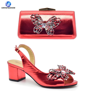 Nouvelles chaussures de danse et ensemble de sacs 6 <span class=keywords><strong>CM</strong></span> talons hauts avec pochette pour femmes chaussures de mariage et ensemble de sacs avec talons à nœud de qualité supérieure - Product Image 2