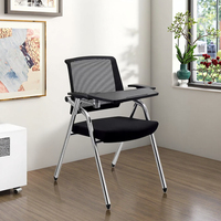 Chaise de réunion bon marché avec tableau d'écriture de bureau Conférence Salle d'attente Chaise de formation de bureau de visiteur en maille noire pliable