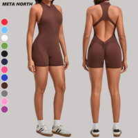 Dames racerback half-rits jumpsuit met opstaande kraag, gestikte mouwloze, knielange, peach butt, uitneembare pads, één geheel.