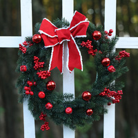 Nouvelle Guirlande Murale PVC Rustique en Aiguilles de Pin et Baies Rouges, Décoration de Cour et de Porte d'Entrée, Simulation de Noël