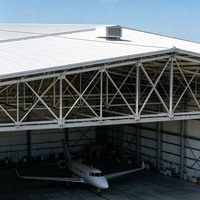 Hangar Prefabricado de Acero Personalizado para Helicópteros Privados, Estacionamiento de Aviones Ligeros y Protección