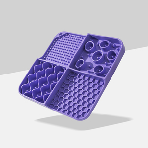 Tapis de léchage et gamelle puzzle 2-en-1 premium pour chien, en silicone de qualité alimentaire, carré, couleur personnalisable, pour usage intérieur - Product Image 1