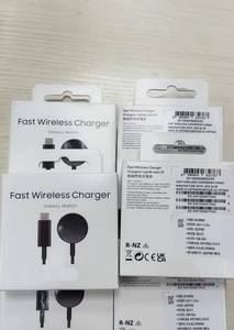 Station de charge rapide sans fil pour <span class=keywords><strong>Galaxy</strong></span> <span class=keywords><strong>Watch</strong></span> 8/7/6 4/4 Classic/3/<span class=keywords><strong>Active</strong></span> 1/<span class=keywords><strong>Active</strong></span> <span class=keywords><strong>2</strong></span> (USB C), <span class=keywords><strong>chargeur</strong></span> magnétique pour Samsung - Product Image 1