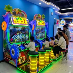 Machine de jeu d'arcade de course pour enfants Fruit Chariot à 3 joueurs, simulateur de conduite de voiture pour enfants à monnayeur - Product Image 1