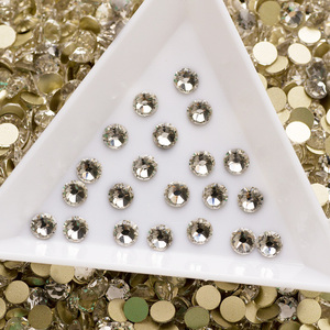 Yantuo Super Shining 2088 16 <span class=keywords><strong>Facet</strong></span> Geslepen Kristalheldere Niet-Hotfix Strass Steentjes voor Nagels - Product Image 2