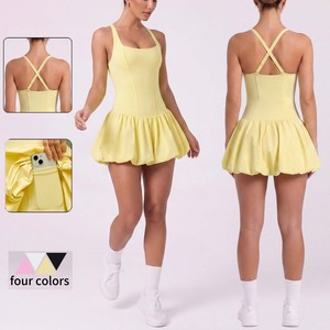 Ensemble <span class=keywords><strong>de</strong></span> jupes décontractées YIYI Cross Beauty pour femmes, avec bretelles ajustables, pour le tennis, la course et le fitness en extérieur - Product Image 1