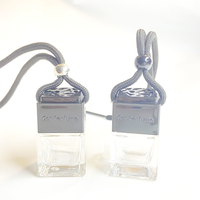 8ml couvercle noir vide verre mini ensemble de parfum suspendu désodorisant voiture bouteille de parfum roseau diffuseur bouteille