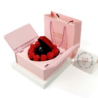 Geschenkdoos Creatieve Dubbele Bloem Verrassing Spot Zes Rozen Hartvormige Ketting Ring Valentijnsdag Acryl Box Geconserveerde Rozen Doos