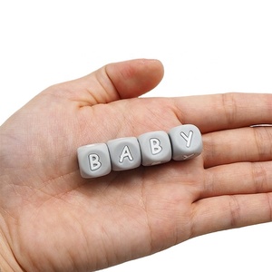 Venta al por mayor fácil de cuerda DIY <span class=keywords><strong>nombre</strong></span> personalizado collar <span class=keywords><strong>chupete</strong></span> <span class=keywords><strong>cadena</strong></span> bebé masticar <span class=keywords><strong>silicona</strong></span> letras alfabeto cuentas - Product Image 3