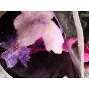 Couverture en peluche légère Violet Spring à motif floral, rectangulaire, pour la saison printanière, style moderne - Product Image 4