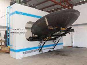 Fonds de plat en acier inoxydable hydrauliques avec manipulateur automatique à commande motorisée et services d'usinage - Product Image 3