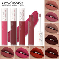Gloss à lèvres mat imperméable longue tenue non collant 8 couleurs avec texture velours saturée. Facile à appliquer pour le maquillage des lèvres