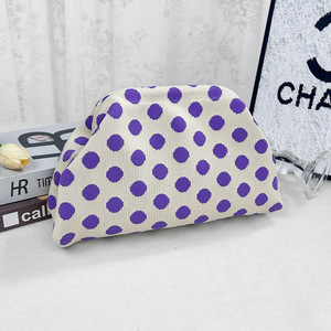 Nouvelle Pochette Pliante à Fermeture Éclair en Tricot à Pois, Petite Capacité, Rétro, Polyvalente, pour Cosmétiques et Maquillage Femme, Idéale Voyage - Product Image 3