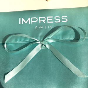 Bolsa de satén con logotipo personalizado impreso, doble capa, para ropa, pelucas, regalos, OEM/ODM, venta al por mayor, color verde - Product Image 3