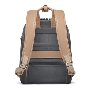 Sac à dos décontracté pour femmes, logo personnalisé, volume de 8 L, adapté aux ordinateurs portables de 14 pouces, tissu en nylon imperméable, design unique - Product Image 3